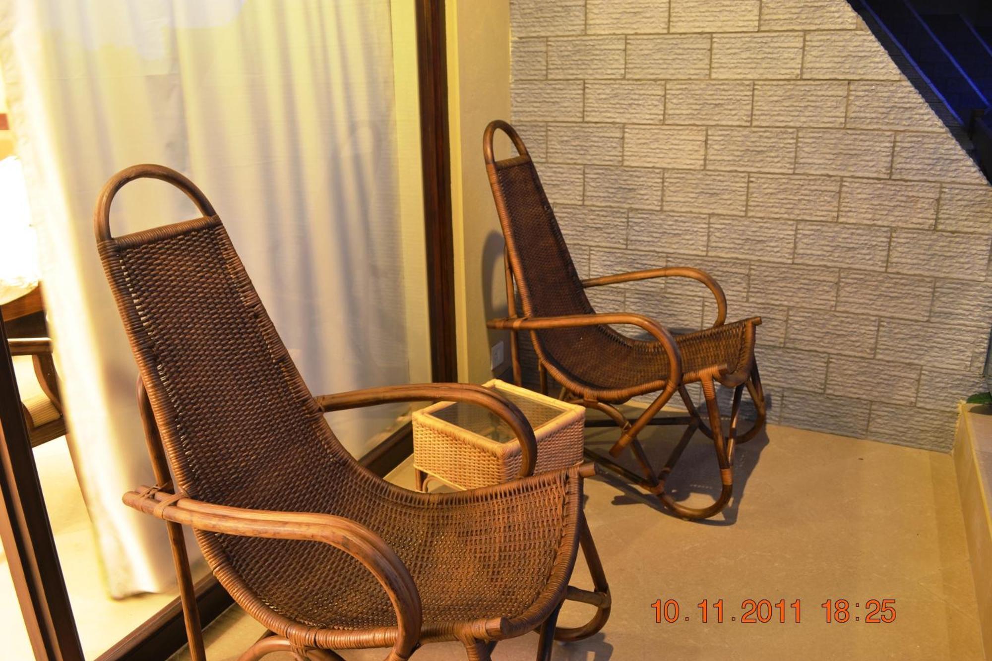 Uday Suites - The Airport Hotel Thiruvananthapuram Екстер'єр фото